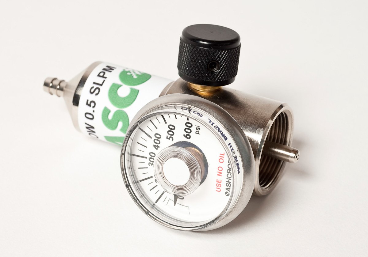Gasco 70Regulator0.25 Fixed Flow Calibration Gas Regulator 0.25 LPM tillescenter Lab