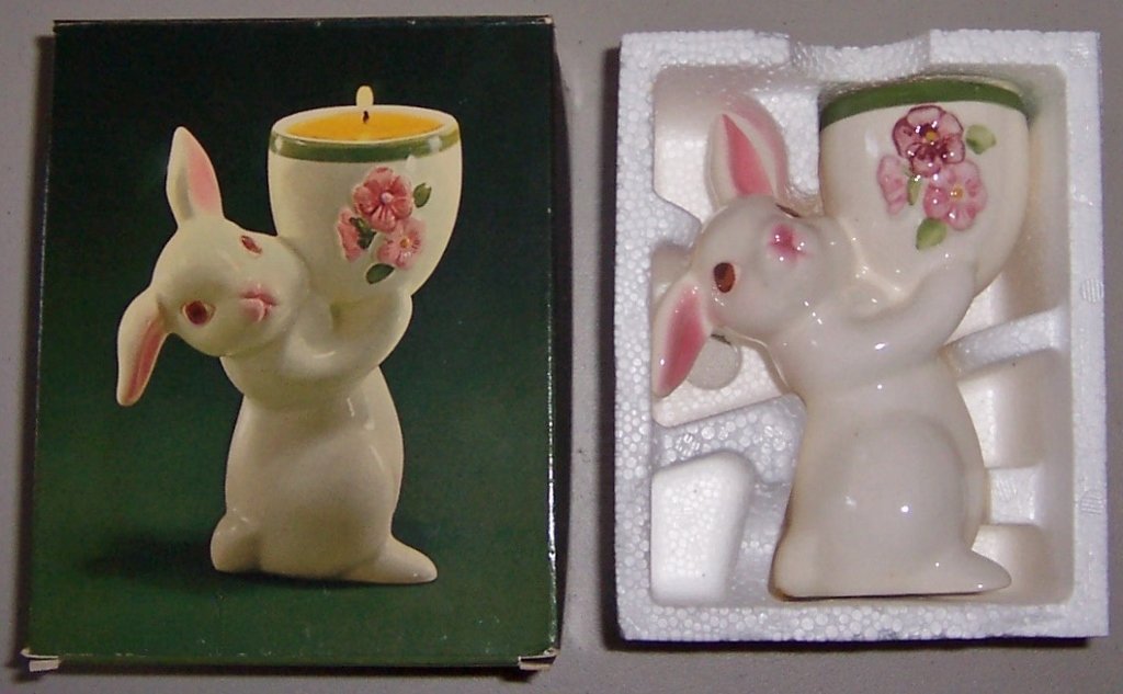 Avon Sunny Bunny Ceramic Candle Holder Home & Kitchen