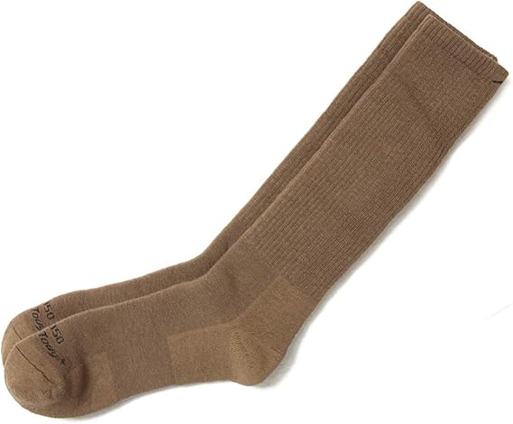 Amazon Darn Tough ダーンタフ ソックス 靴下 タクティカル オーバーザカフエクストラクッション Over The Calf Extra Cushion T4050 メリノウール コヨーテブラウン Lサイズ 27 0 29 0cm 靴下 タイツ 通販