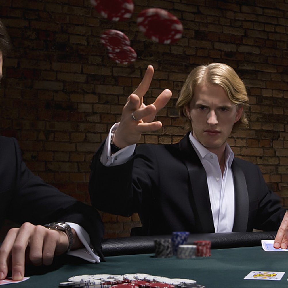 Mcpinky Poker Chips Set, Dice Style Poker Set Trademark Poker with 100 Chips Texas Poker, 1 playing cards, 6 dice