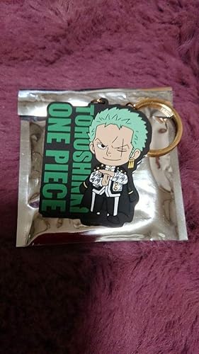 Amazon Co Jp 東方神起ワンピースゾロキーホルダー ホビー 通販