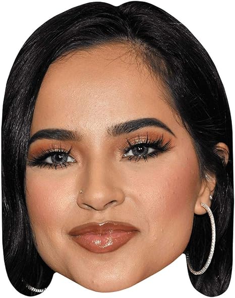 Celebrity Cutouts Becky G Make Up Maske Aus Karton Amazon De Spielzeug