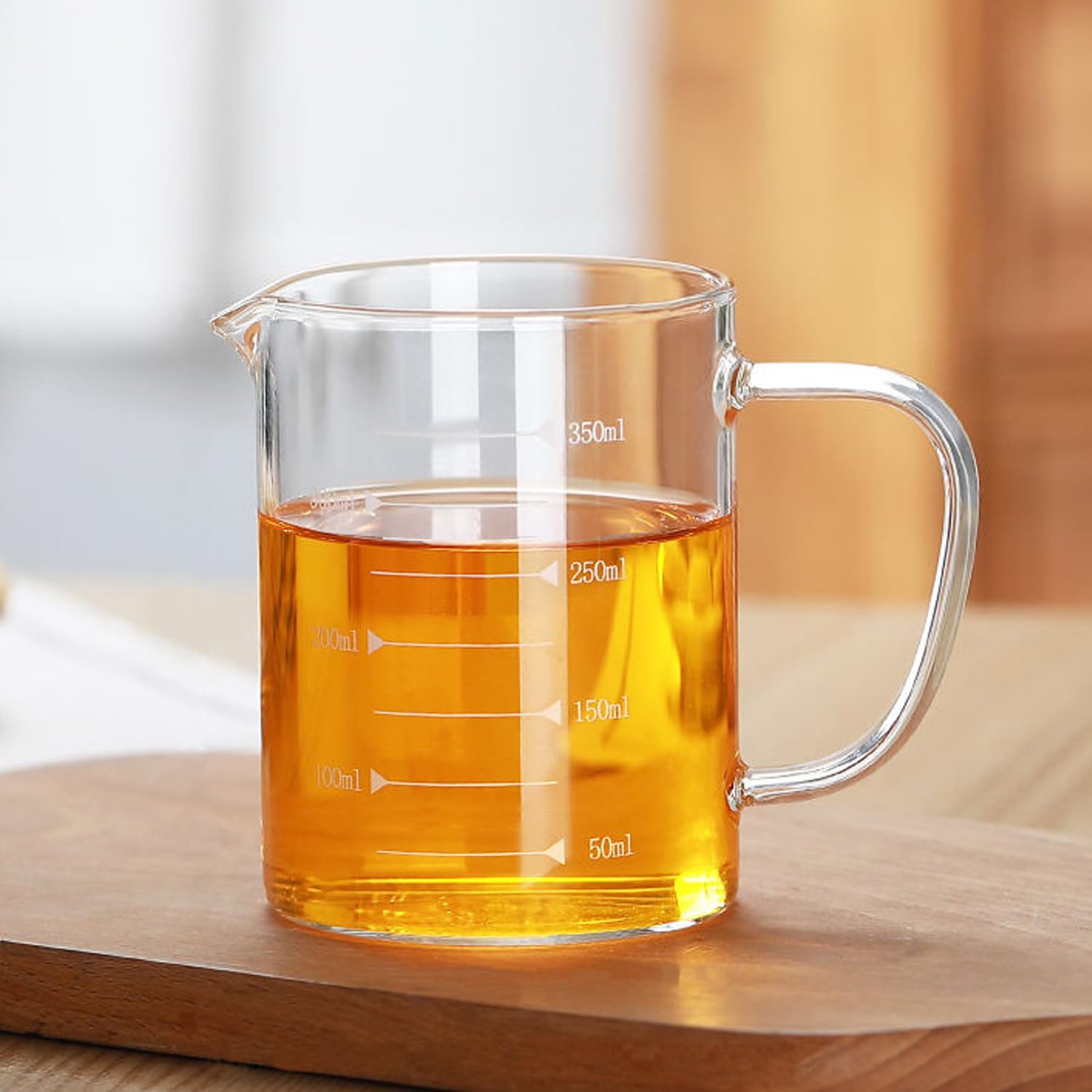 Glass Measuring Cup Jugs with Lid Borosilicate Graduated Glass Mug with Handle Pour Spout Clear Scale Mixing Beaker Microwave Cooking Baking Measuring Tool Measure Wine Milk Tea Coffee Cook 350ml