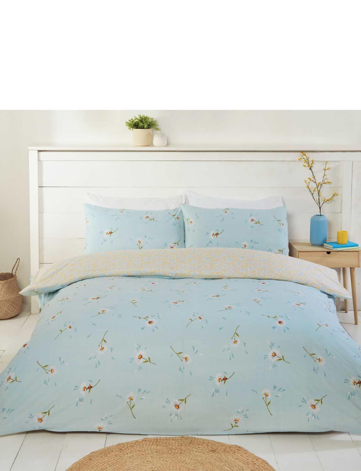 Rapport Home Daisy Flower Single Floral Blue Reversible Duvet Cover Set