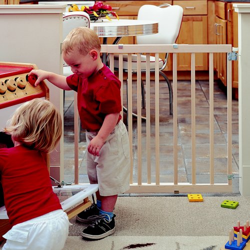 Stairway Swing Gate, Fits Spaces between 28" to 42" Wide and 30"high