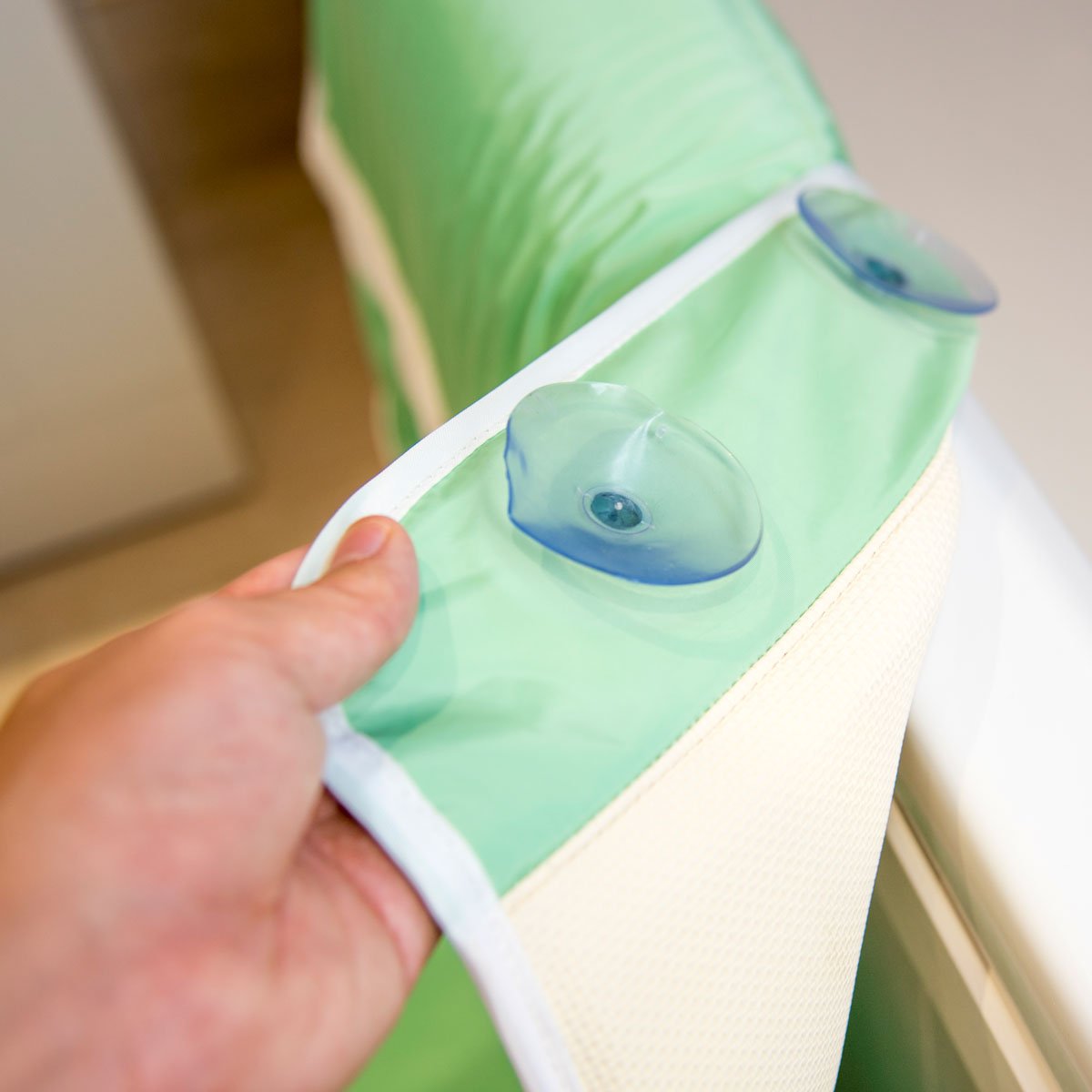 Hypoallergenic Padding Non Slip Waterproof Nooni Care Bath Kneeler and