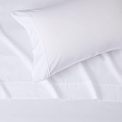 Amazon Basics Lightweight Super Soft Easy Care