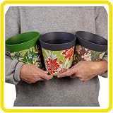 Hum Flowerpots Set of 3 15cm Indoor Outdoor Plastic Pots Green Grey view 3