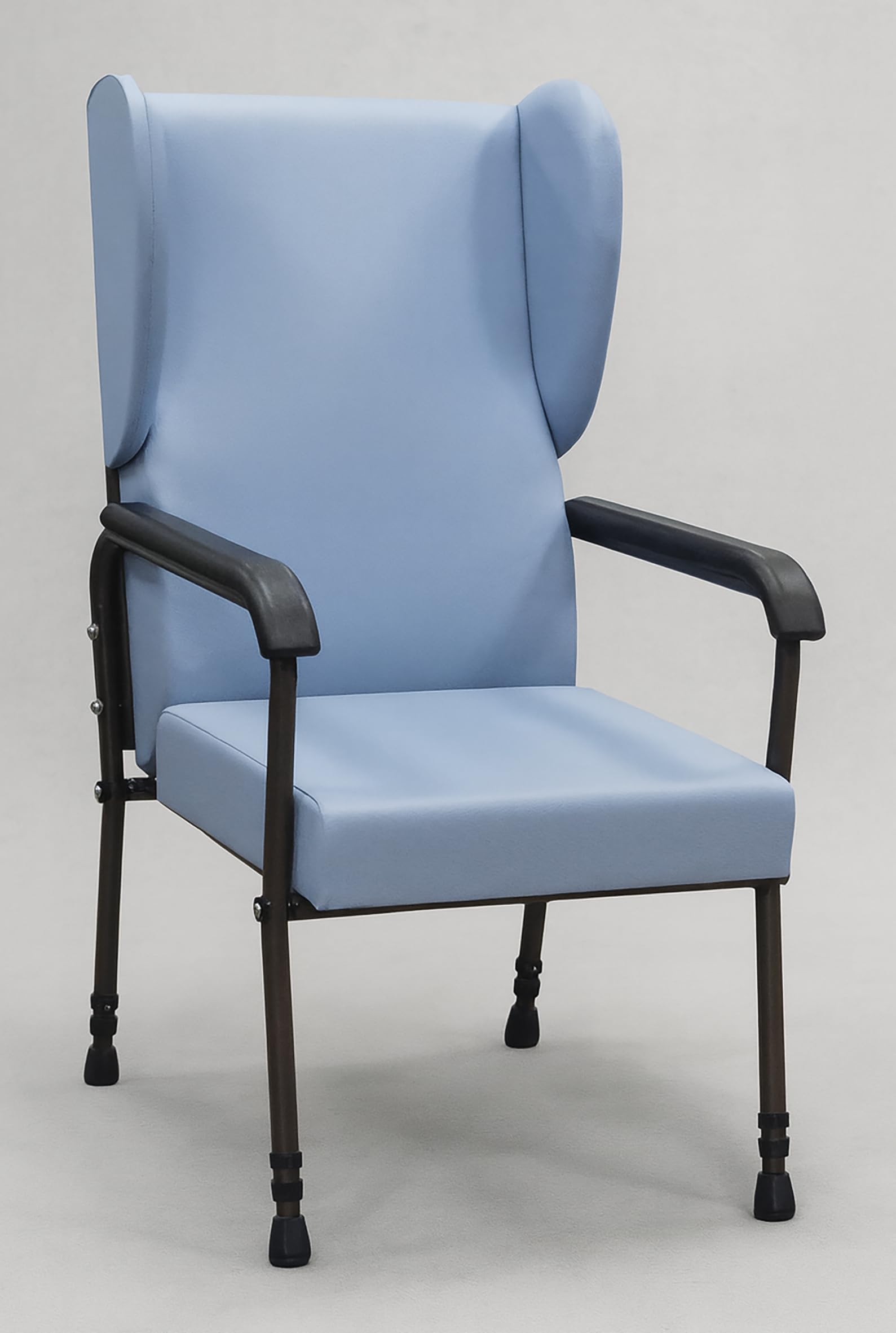 Aidapt Chesterfield Orthopaedic High Back Seat Chair With Adjustment for Leg and Back Height, Easy Wipe Clean Material. For Use by Elderly Users With Limited Mobility In Living Rooms and Bedrooms.