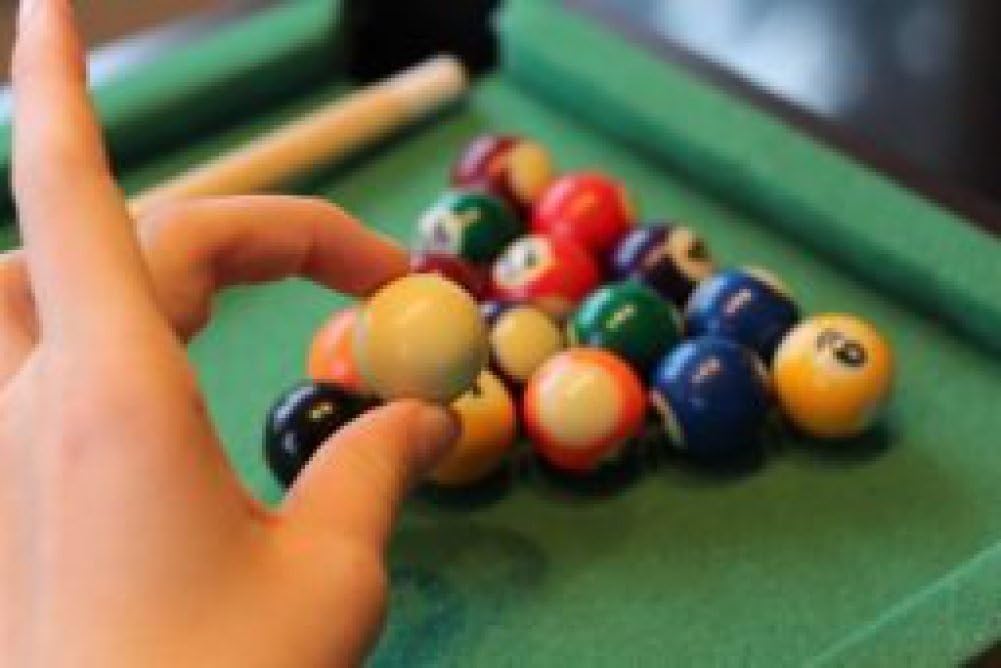 Mini Pool-Billiard Table : Sports & Outdoors