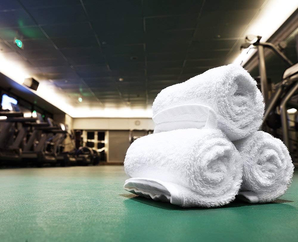 Utopia Towels Cotton White Washcloths Set - Pack of 60 - 100% Ring Spun Cotton, Premium Quality Flannel Face Cloths, Highly Absorbent and Soft Feel Fingertip Towels: Home & Kitchen