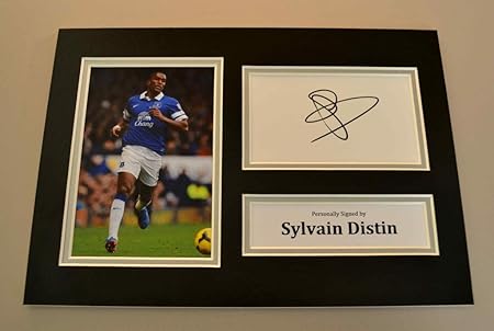 everton signed memorabilia