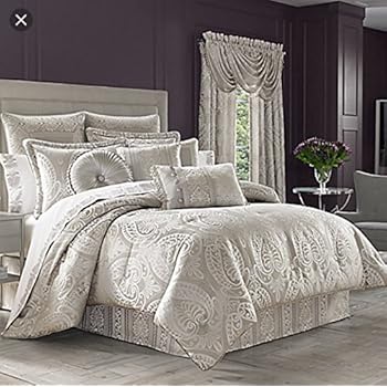 Amazon.com: Marquis Queen 4-Piece Comforter Set by J Queen