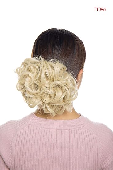 Amazon Com Short Synthetic Hair Big Bun Two Plastic Comb Clips