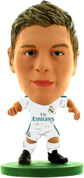 toni kroos kit