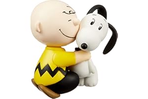 Medicom Peanuts: Charlie Brown & Snoopy Ultra Detail Figure