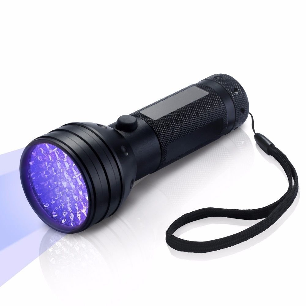 Vander 51 LED 395 nm UV Ultraviolet Blacklight Flashlight Included 3 pcs AA batteries, Spot Scorpions, Pet Urine, Counterfeit Money, Bed Bugs, Minerals, Leaks