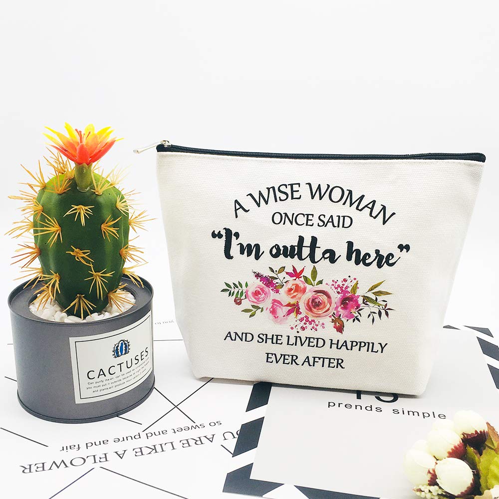 Retirement Gifts for Women Best Friends Wife Mom Grandma Coworkers Boss Nurse Teachers Retirees Colleagues Work Bff Bestie Funny Birthday Retired Makeup Bag : Beauty