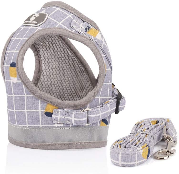 Deggodech Soft Breathable Dogs Vest Harness Reflective Dog Harness and Leash Set Adjustable Cat Walking Harness and lead Set Escape Proof for kitten Cat Dog (S