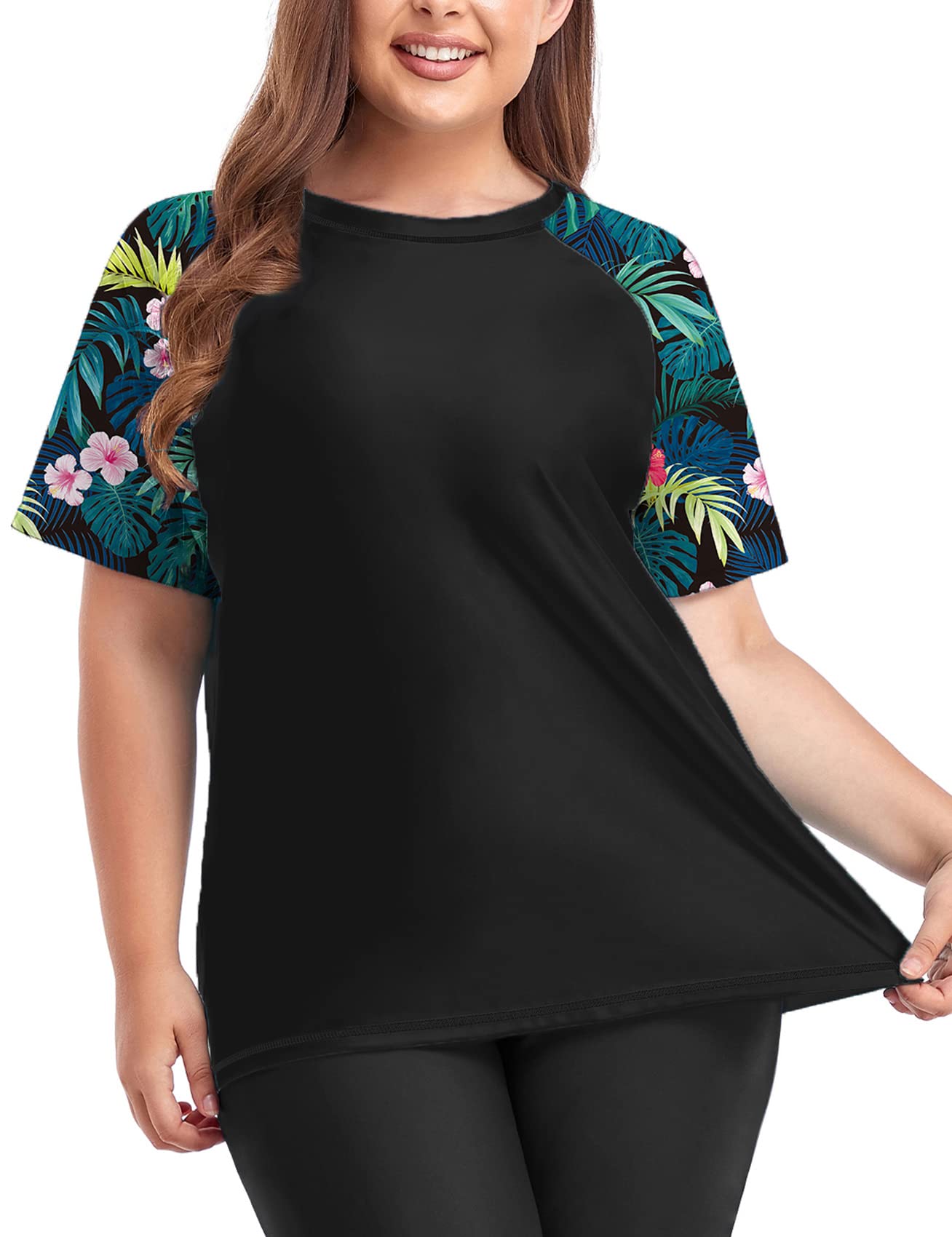 Photo 1 of 0X-6X Inno Women's Plus Size Rash Guard Swim Shirt Short Sleeves UPF 50+ Swimwear Workout Tops  Black Pink