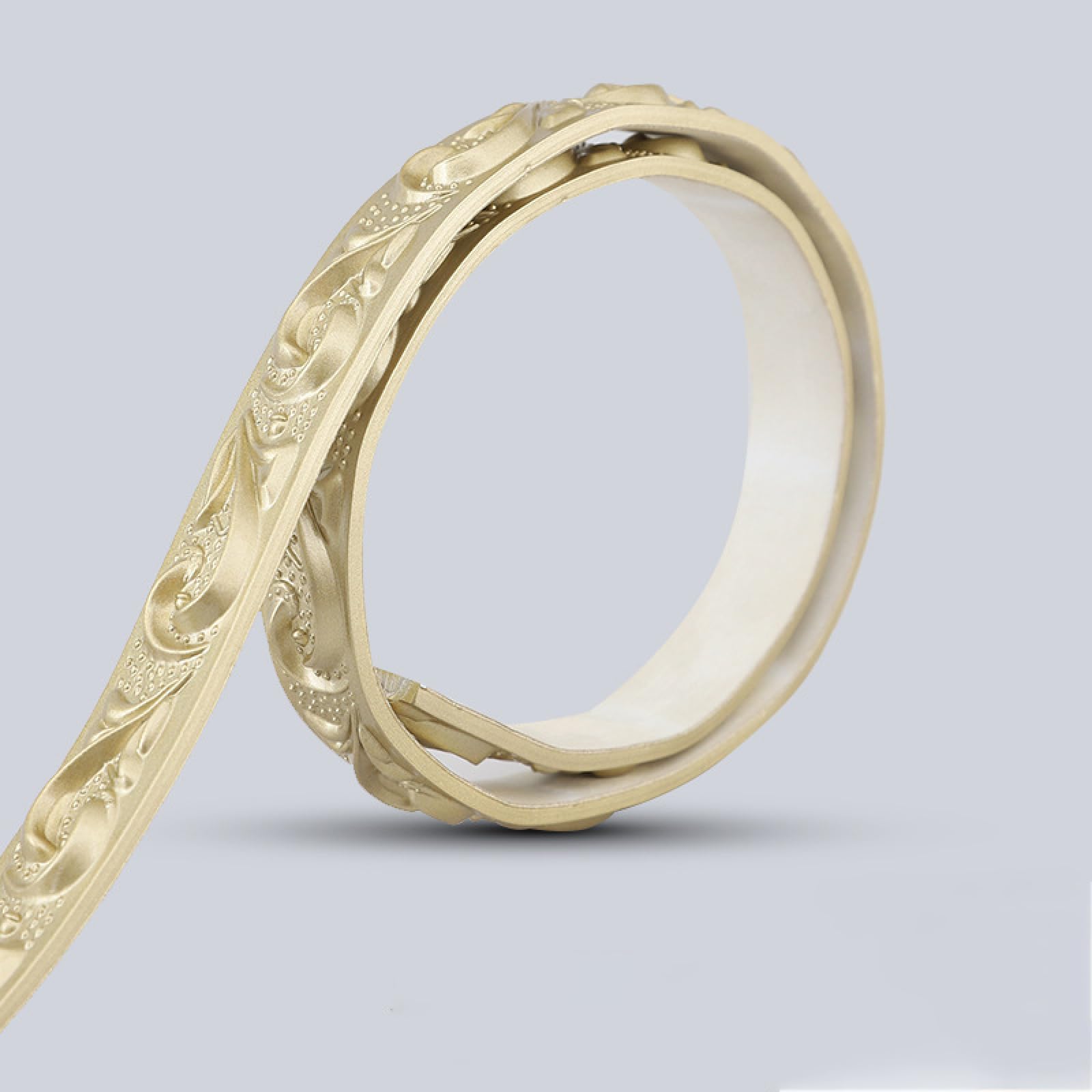 Guest Ruyunlai Wallpaper Border Peel Stick wall Border Sticker Home Ceiling Decor Edge Strip Border for Bathroom Living Room Kitchen 10 - Champagne Gold 2 x 500 cm