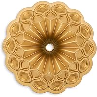 Nordic Ware Crown Bundt Pan