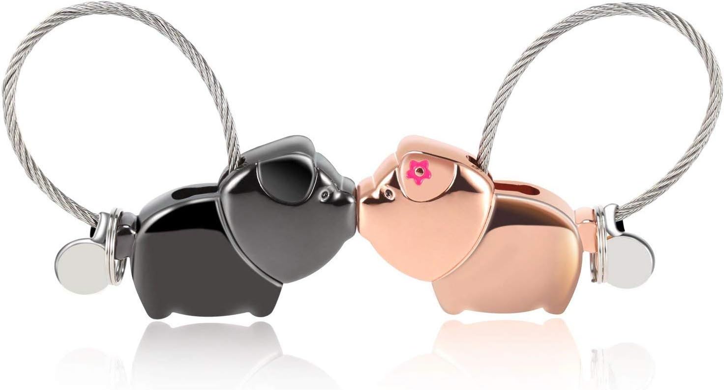 1 Pair of Cute Couple Keychain, Magnetic Detachable car Keychain Man Woman Love Advertising Ring and Link kiss Pig Set, Send Your Girlfriend (Gun Black + Rose Gold)
