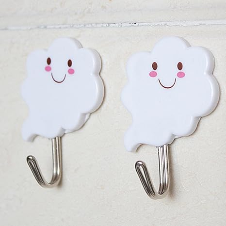 Amazon Co Jp Yodaliy 3個 セット 雲 粘着 壁掛けフック 衣類バッグ 帽子 フック かわいい スマイルクラウド型 プラスチック 壁タイル タオル 粘着ホルダー ホワイト 3pcs Home Kitchen