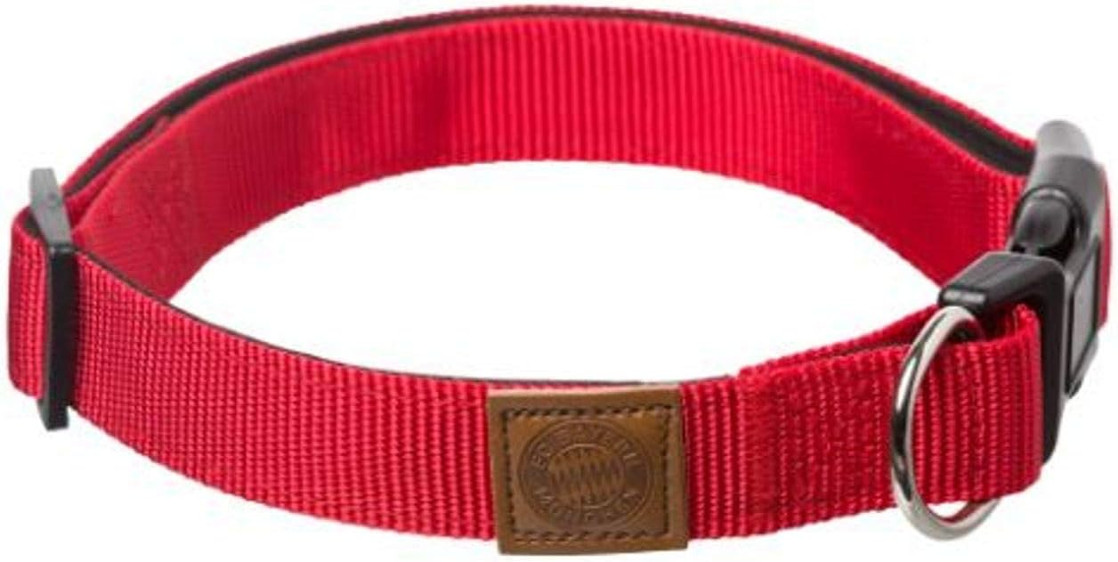 Fc Bayern Munich Dog Collar Small With Sticker Amazon Co Uk Sports Outdoors