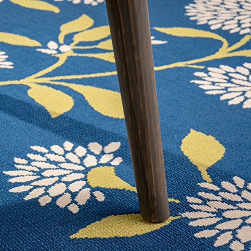 Christopher Knight Home Nix Outdoor 5 Piece Wood and Wicker Dining Set