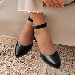 Cusolemore Women's Closed Toe Flat Shoes with Ankle