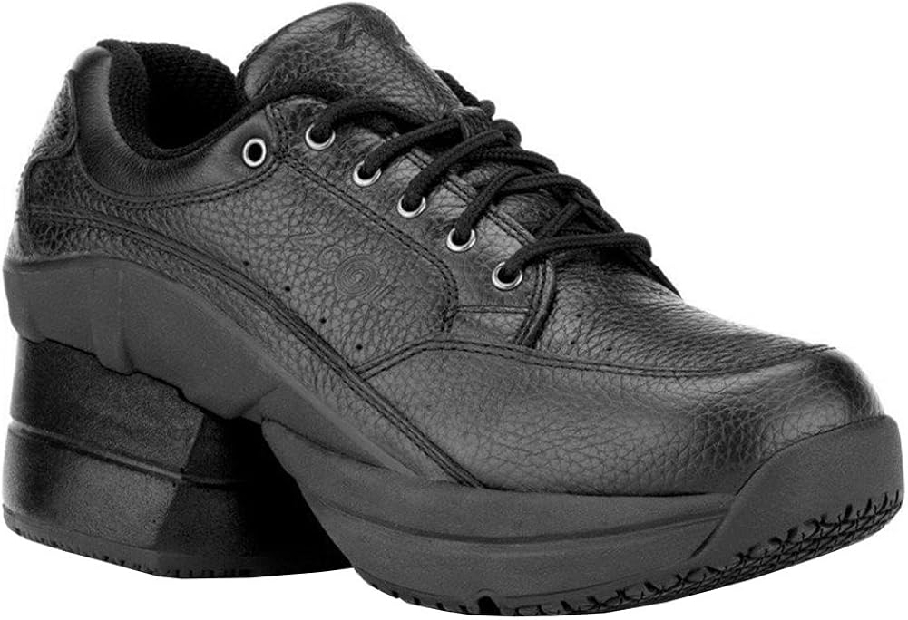 ZCoiL Men's Legend Slip Resistant Enclosed Coil Black Leather Tennis