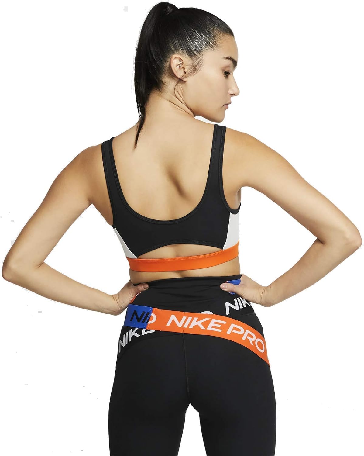 Amazon Co Jp Nike レディース スウッシュ アイコンクラッシュ ミディアムサポート スポーツブラ X Large ブラック 服 ファッション小物