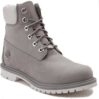 gray and white timberlands