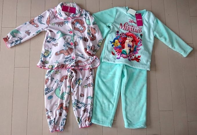 Amazon Co Jp アリエル フリース パジャマ 2点セット 110cm ディズニー 気持ちいい ふわふわ もこもこ プリンセス 女の子 キッズ 子供 ジュニア ホビー