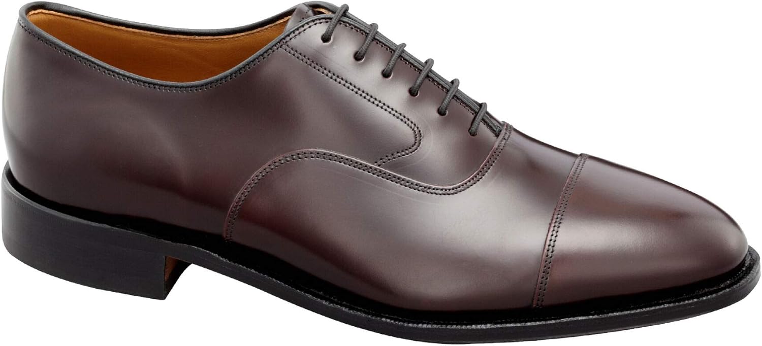 burgundy cap toe shoes