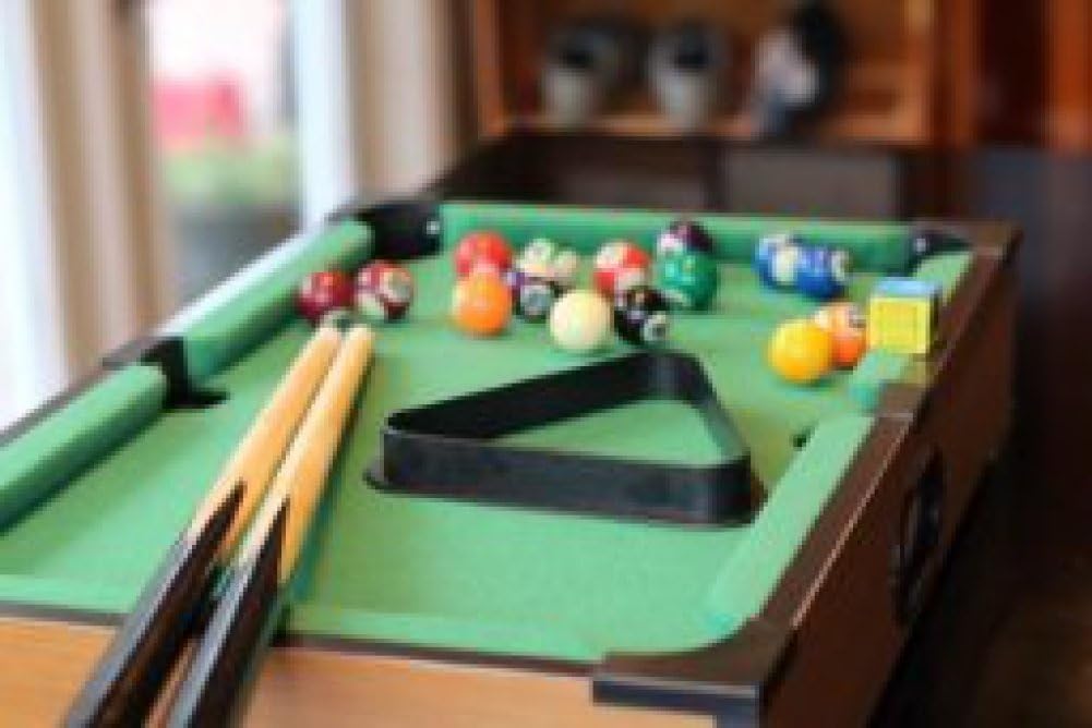 Mini Pool-Billiard Table : Sports & Outdoors