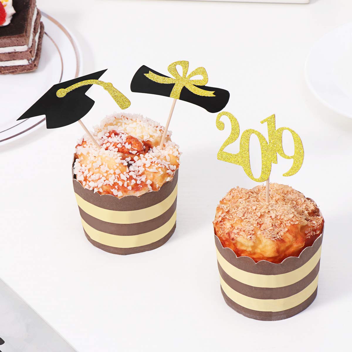Or Noir Bestoyard 19 Graduation Cupcake Toppers 24pcs Certificat De Cap De Graduation En Forme De Choix De Gateaux Pour Des Fournitures De Fete De Remise Des Diplomes Caissettes De Decoration Pour