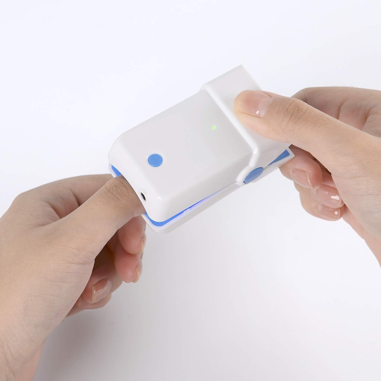 Magnetoe Portable Nail Fungus Remover Laser Device, Safer, Quicker Results, Painless Therapy Treatment, No Side Effects, Treats Discoloration, Solution-Repair and Strengthen Toenails and Fingernails : Beauty