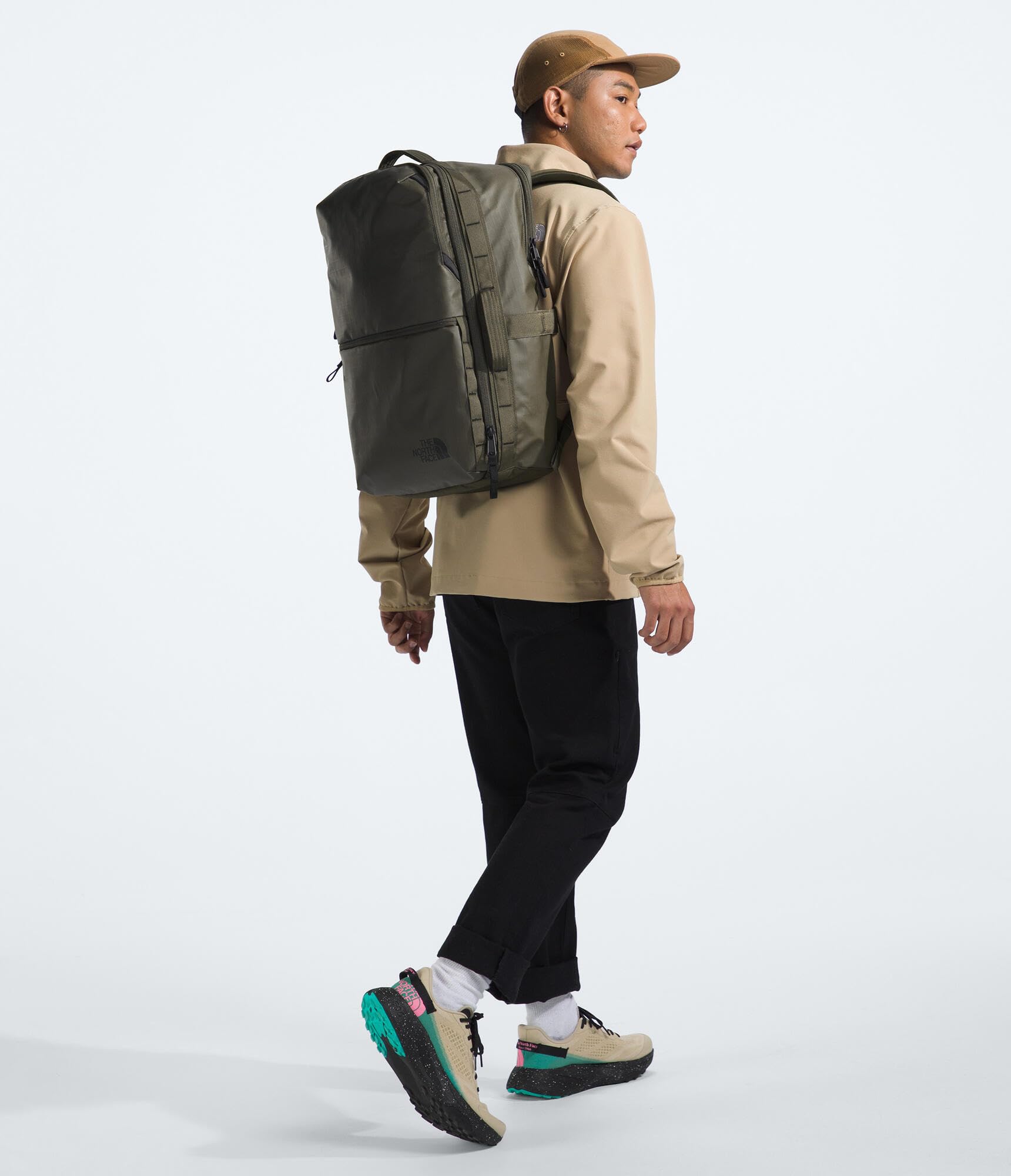 The North Face Base Camp Voyager Travel Pack, New Taupe Green/TNF Black-NPF, One Size