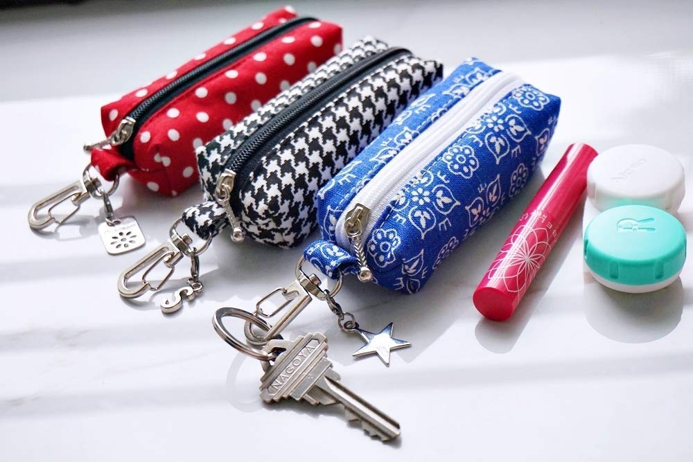 Pouch ONLY, ONE earbud holder, Mini zippered pouch for