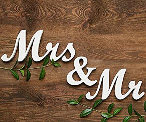 ACCENTORY Mr and Mrs Sign on the wedding's couple table Wooden sign 250g Decorative Signs on Sweet Heart Table White Colour (italic)