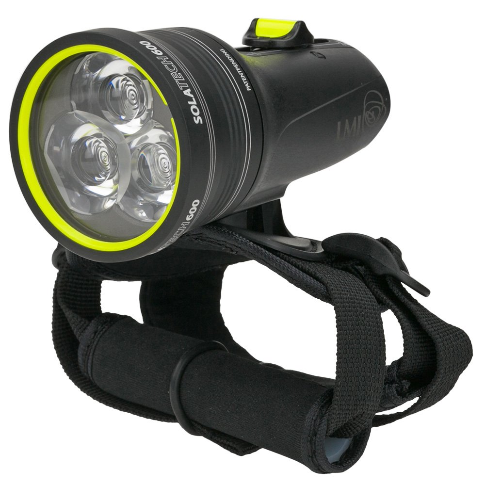 Light & MotionSOLA Tech 600 Underwater Light