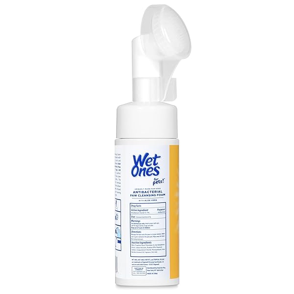 WET ONES FOR PETS ANTIBACTERIAL PAW CLEANER WITH BUILT-IN SCRUBBER BRUSH – FOAMING CLEANSER FOR DOG PAWS – WASHER & GROOMING CARE – CLEANING SUPPLIES – TROPICAL SPLASH SCENT 5 OZ