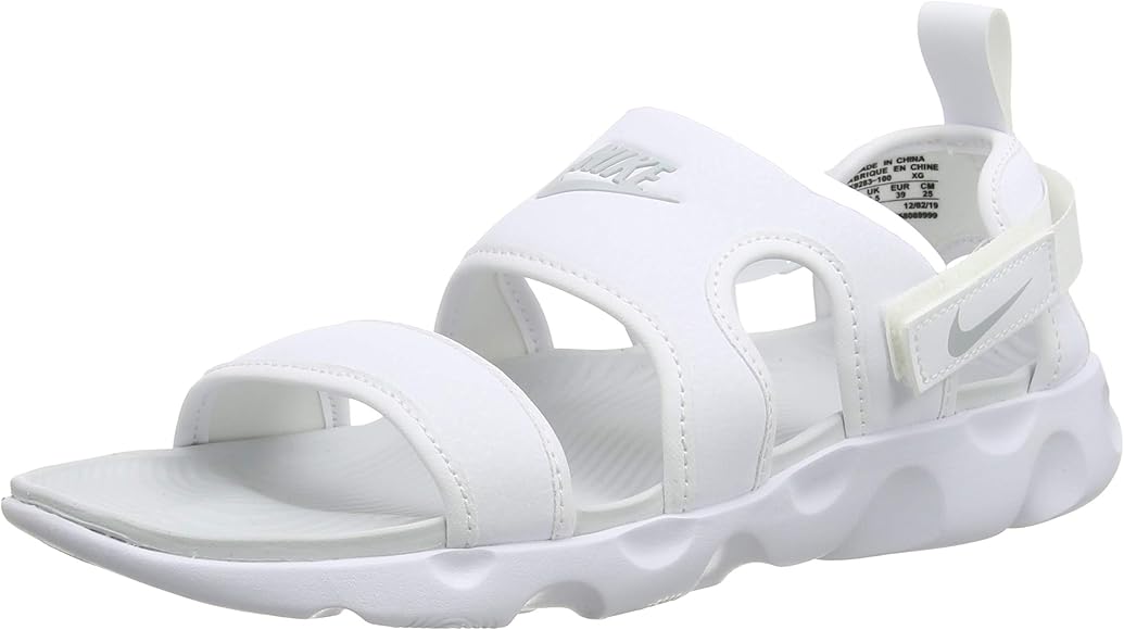 nike sandal sneaker