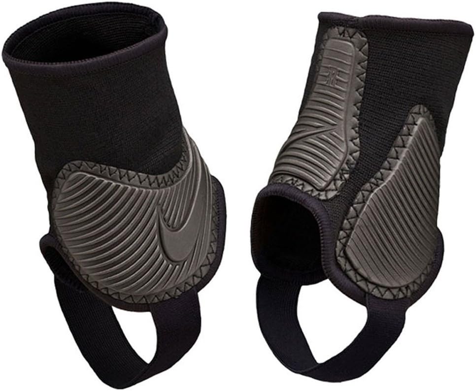 nike ankle protectors