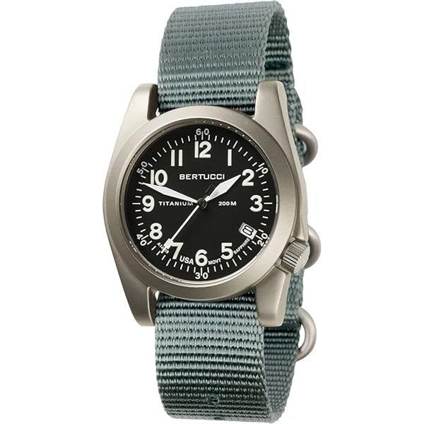 teat ヒトニヒトア Amazon.com: BERTUCCI® 40 mm Titanium Field Watch - A-2TS