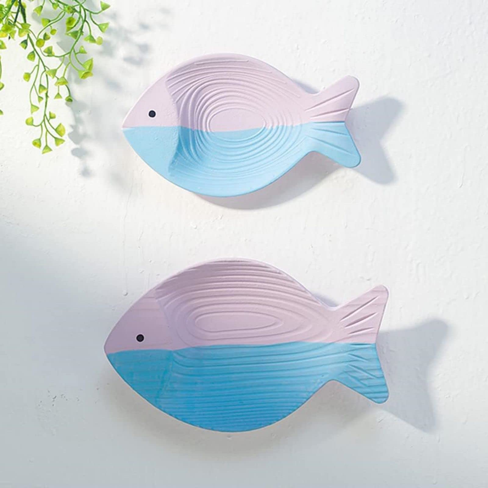 BGJJGT Set of 2 Wooden Fish Wall Decor, Hanging Coastal Wall Art Decor Coastal Nautical Art for Home, Lake House, or Ocean Bathroom (Pink&Blue)