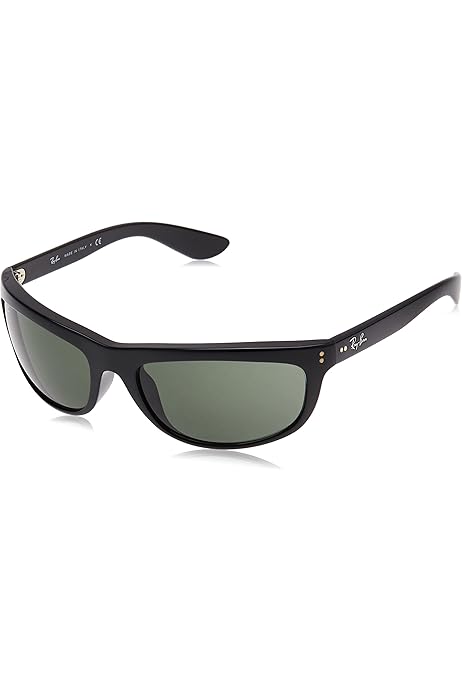Amazon Com Ray Ban Unisex Rectangular Sunglasses Black Frame Green Lens Ray Ban Clothing Shoes Jewelry