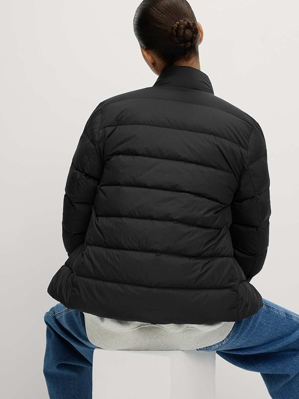 Chaqueta acolchada de guardado fácil con plumas y plumón Negro UK 18 (EU 46)